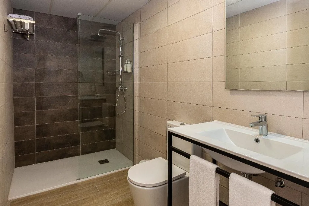 STUDIO CAPACITY 3 Room, Medplaya Sant Eloi, Costa Brava