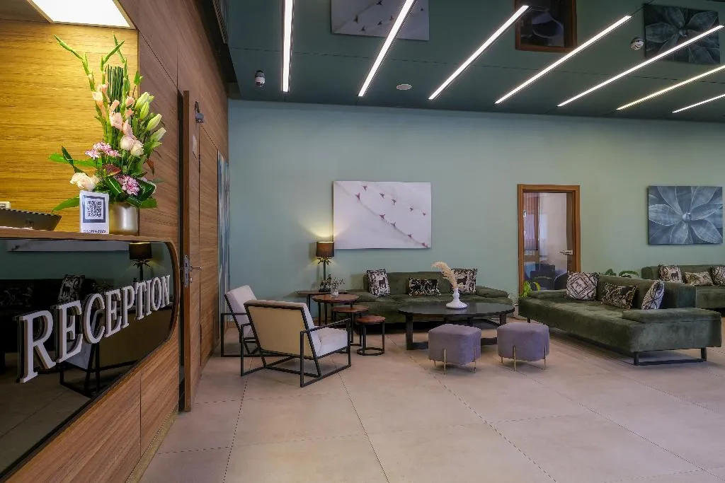 Lobby, Kenzi Basma, Casablanca