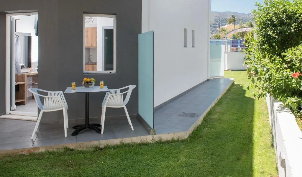 Room, Ria, Crete