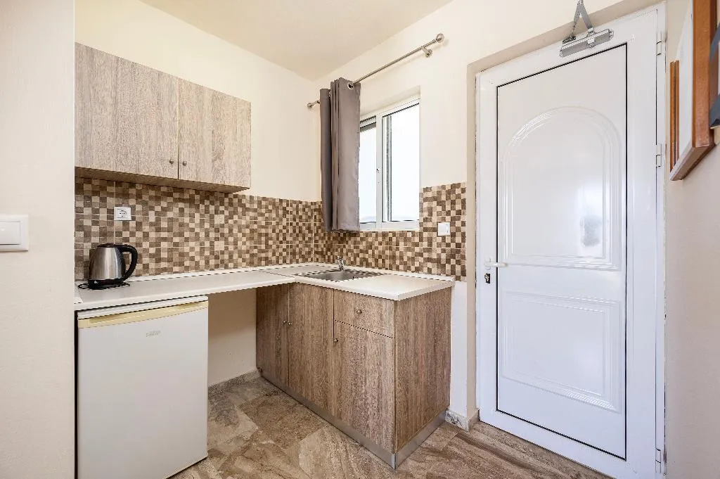 STUDIO CAPACITY 2 Room, Mammis Beach, Kos