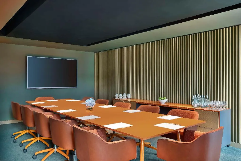 Conferences, NH Collection Dubai The Palm, Dubai
