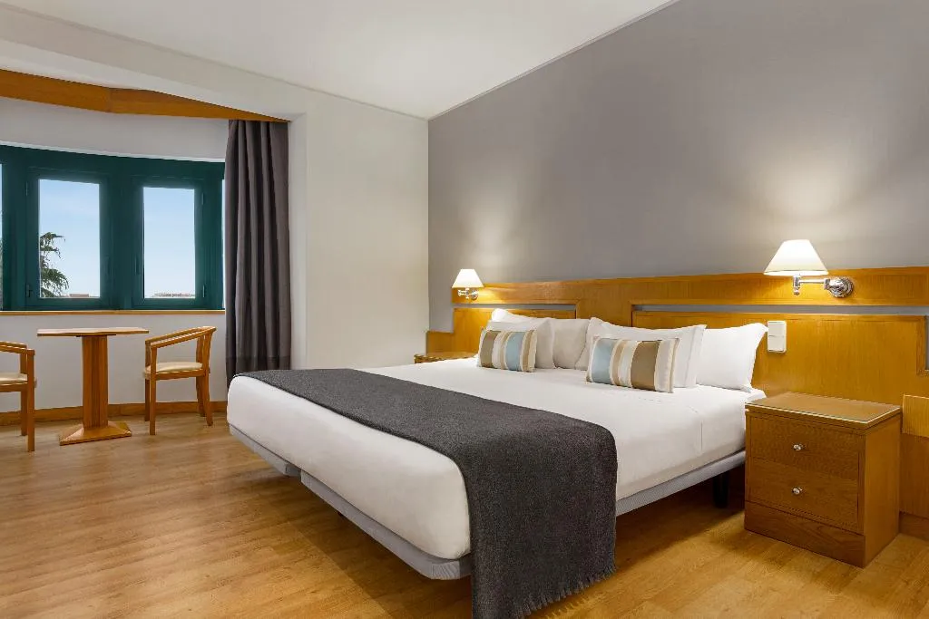 DOUBLE STANDARD Room, TRYP Montijo Parque Hotel, Lisbon