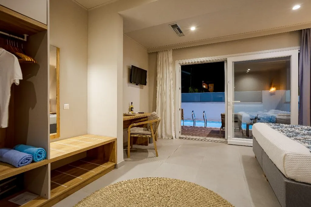 SUITE POOL VIEW Room, Sarpidon Suites, Crete