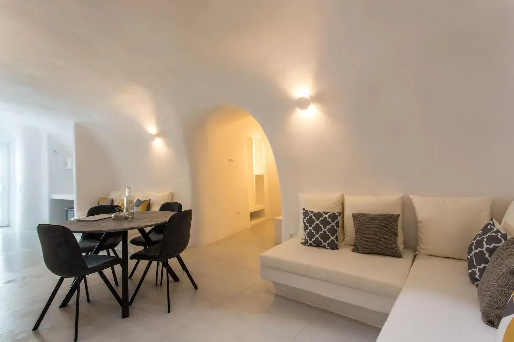 Room, Boutique 88 Fira, Santorini