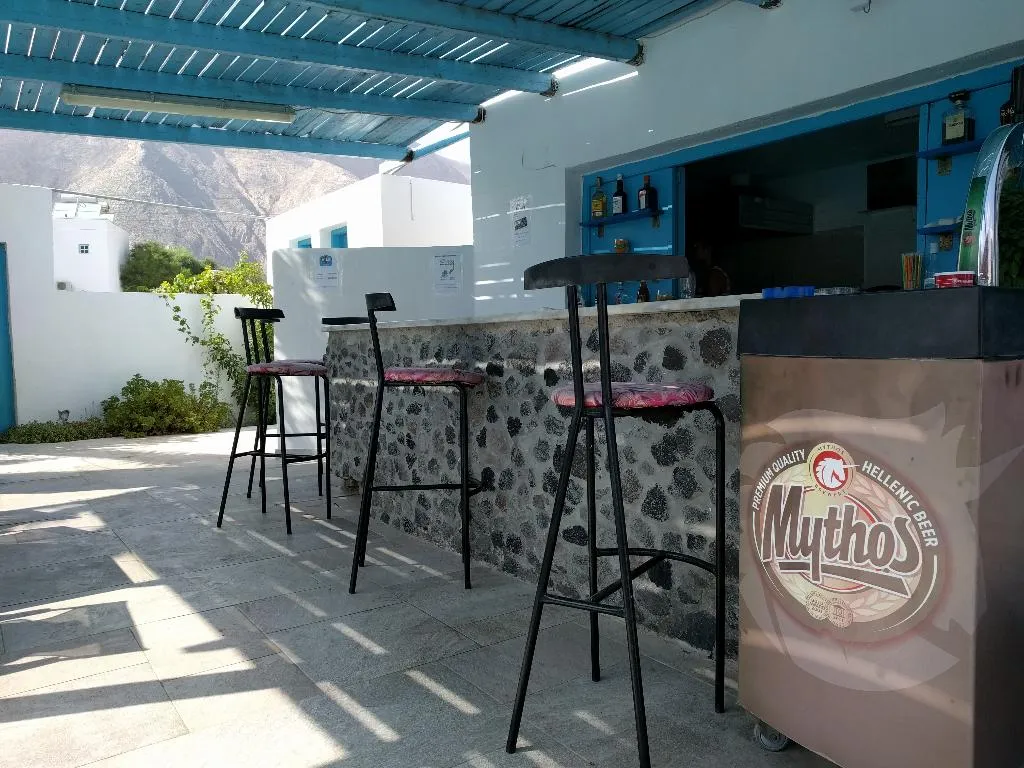 Bar, Gardenia, Santorini