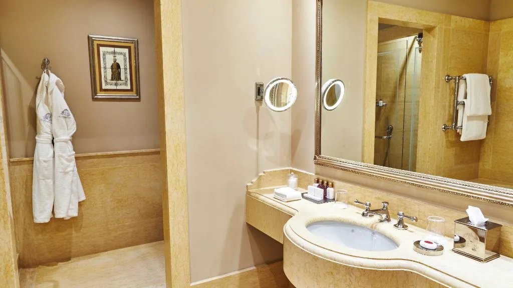 JUNIOR SUITE LAGOON VIEW Room, San Clemente Palace, Venice