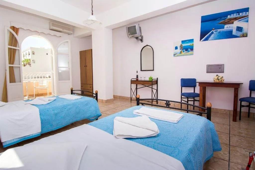 Room, Fira Calm Hotel, Santorini