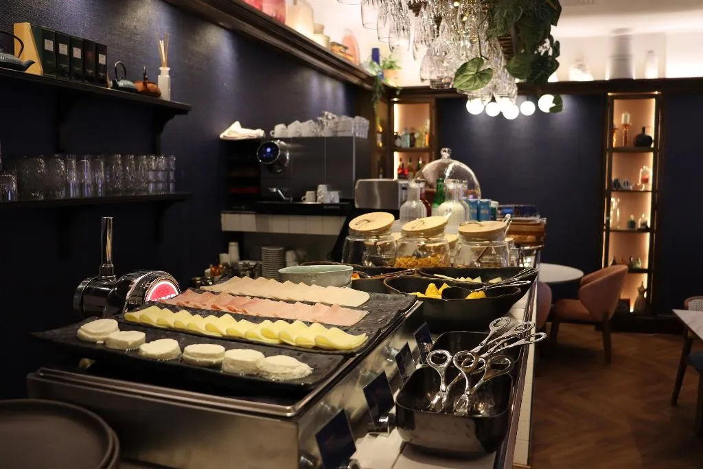 Restaurant, Real Residência - Apartmentos Turísticos, Lisbon