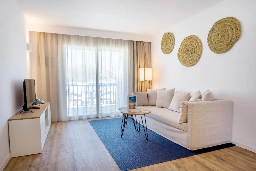 SUITE SIDE SEA VIEW Room, Parque Nereida Suites Hotel, Majorca