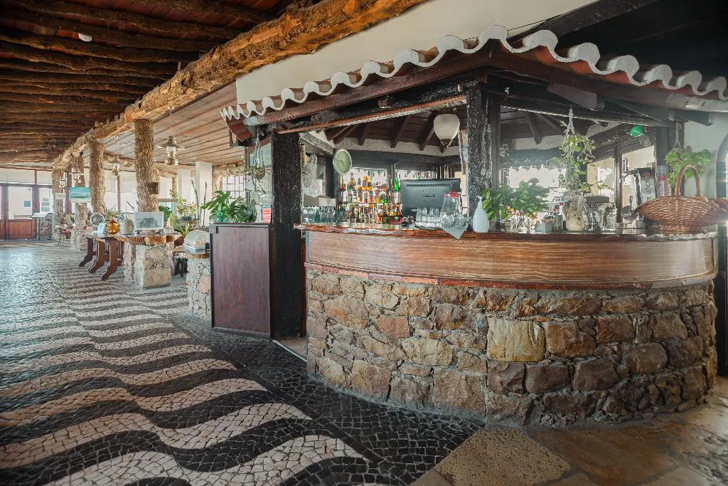 Bar, Estalagem Muchaxo Hotel, Lisbon