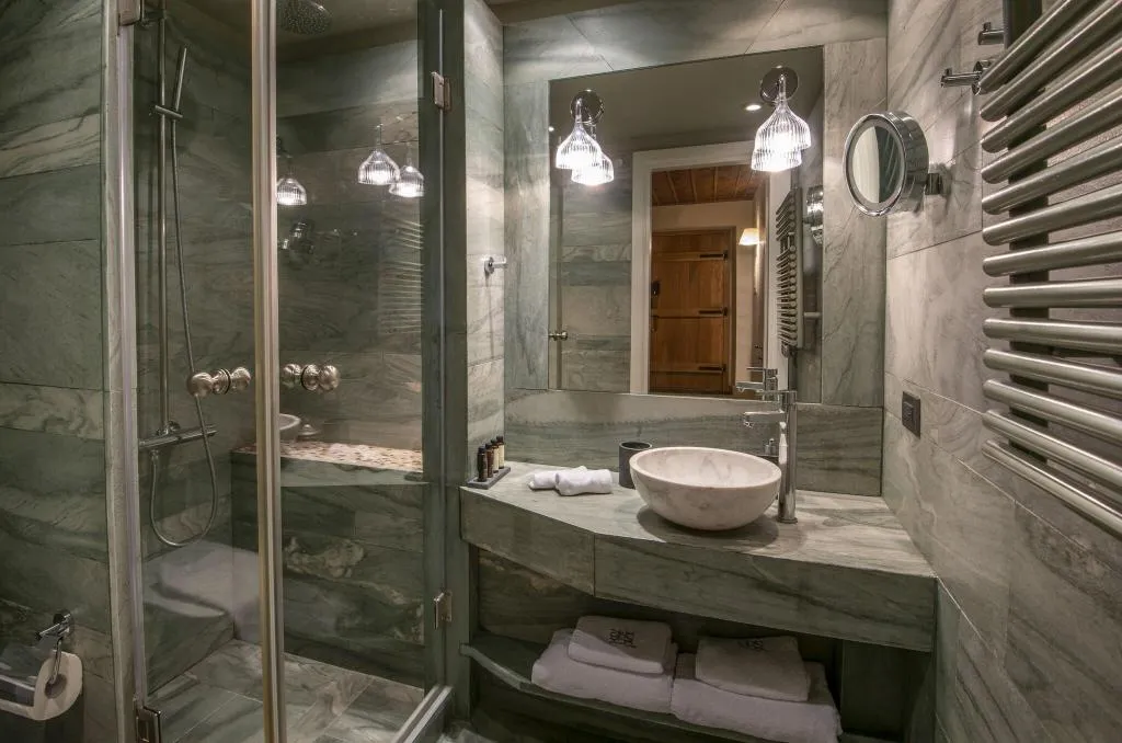 DOUBLE QUEEN SIZE BED Room, Kinsterna Hotel, Kalamata