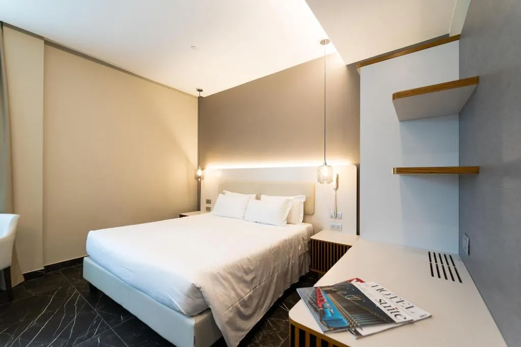 Room, Hotel Milano Castello, Milan