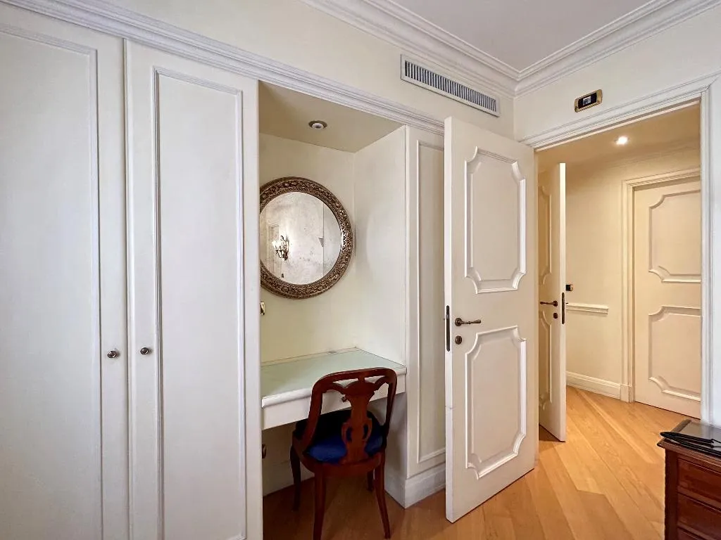 APARTMENT CAPACITY 5 Room, Torre dell’Orologio Signature Residence, Venice