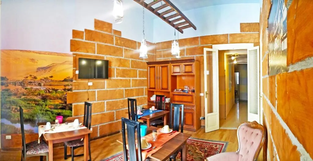 Restaurant, Hollywood Inn Palermo Rooms, Palermo