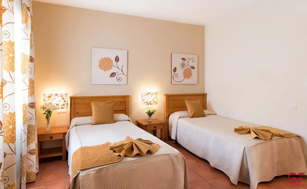 VILLA TWO BEDROOMS Room, GF Isabel, Tenerife