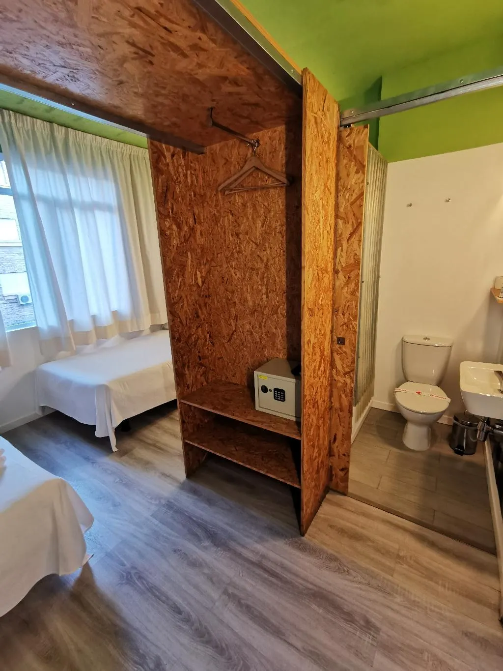 TWIN STANDARD Room, La Posada del Chaflan, Madrid