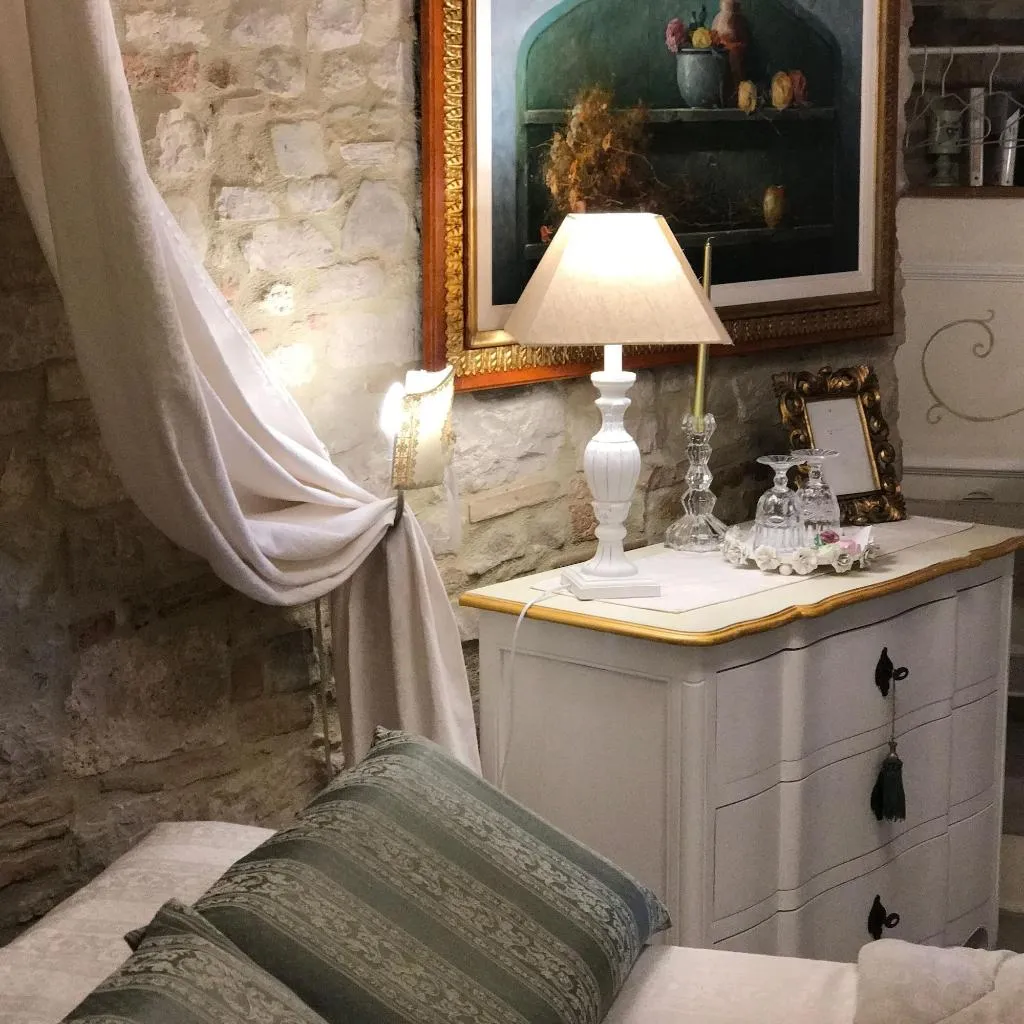 Room, B&B Residenza Teatro Antico, Perugia