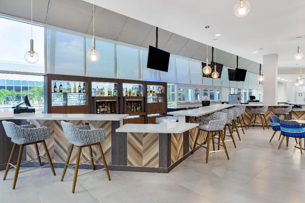 Bar, Holiday Inn Resort Kissimmee by the Parks, Orlando