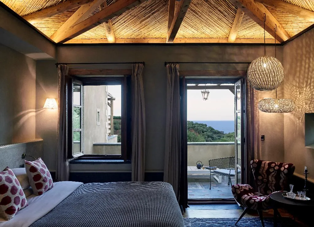 Room, Kinsterna Hotel, Kalamata