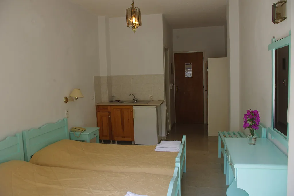 Double or Twin STANDARD Room, Kymata Hotel, Santorini