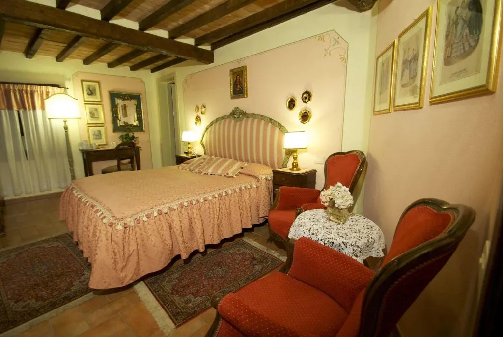 Room, Albergo Torre Sangiovanni, Perugia
