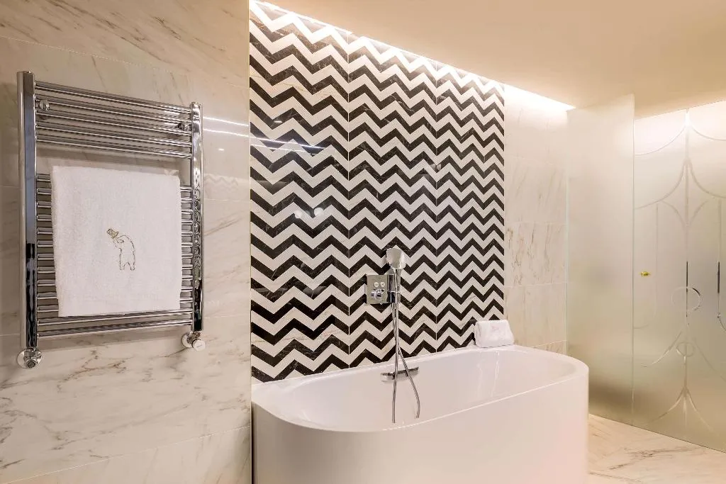 Double or Twin PREMIUM Room, Barceló Torre de Madrid, Madrid