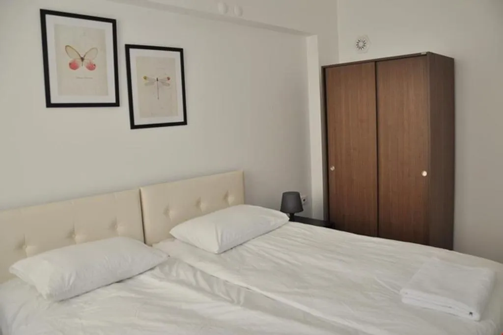 APARTMENT TWO BEDROOMS ONE BATHROOM Room, Deka Evleri, Izmir