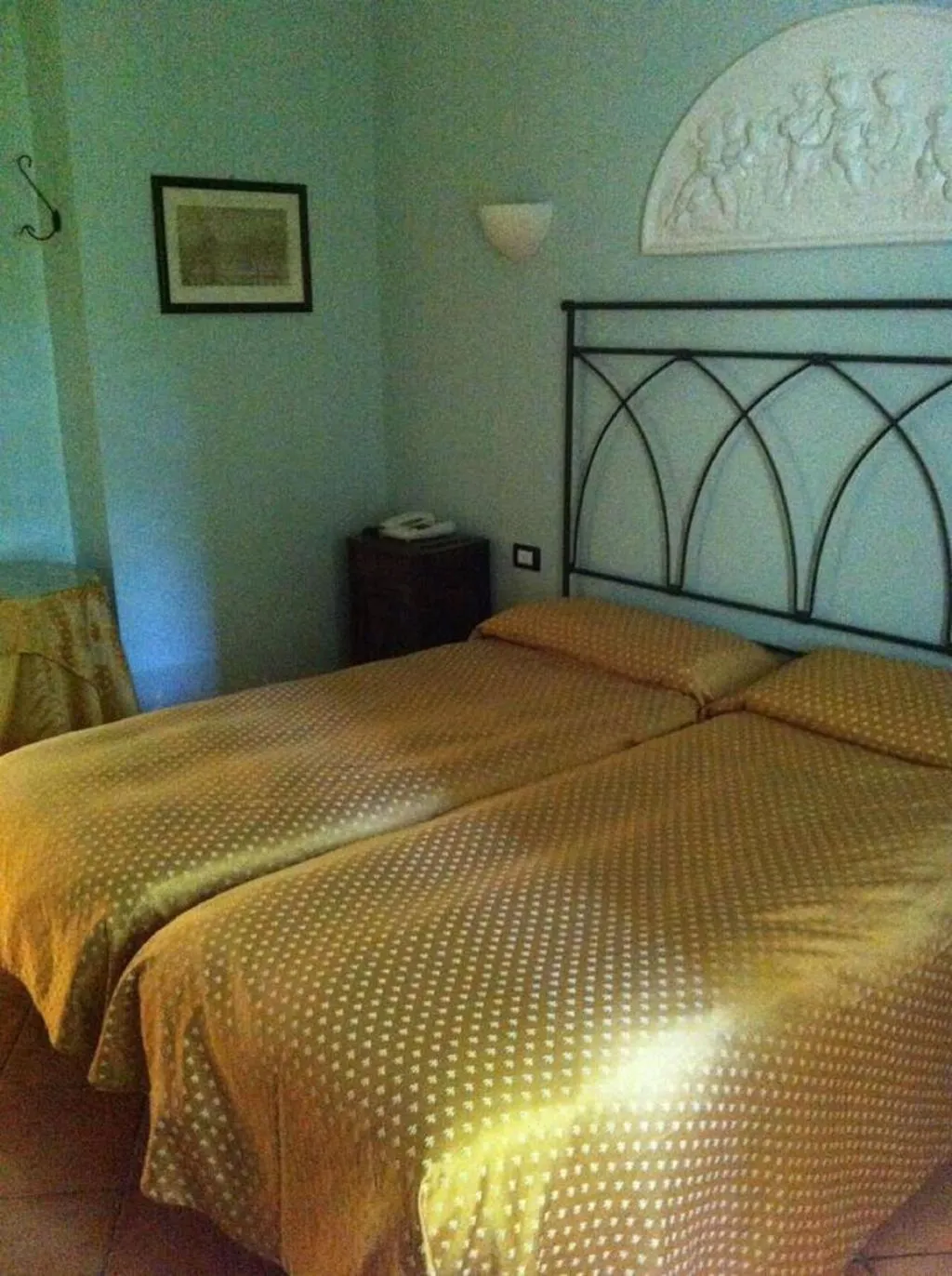 Room, Albergo Antica Foresteria Catalana, Catania