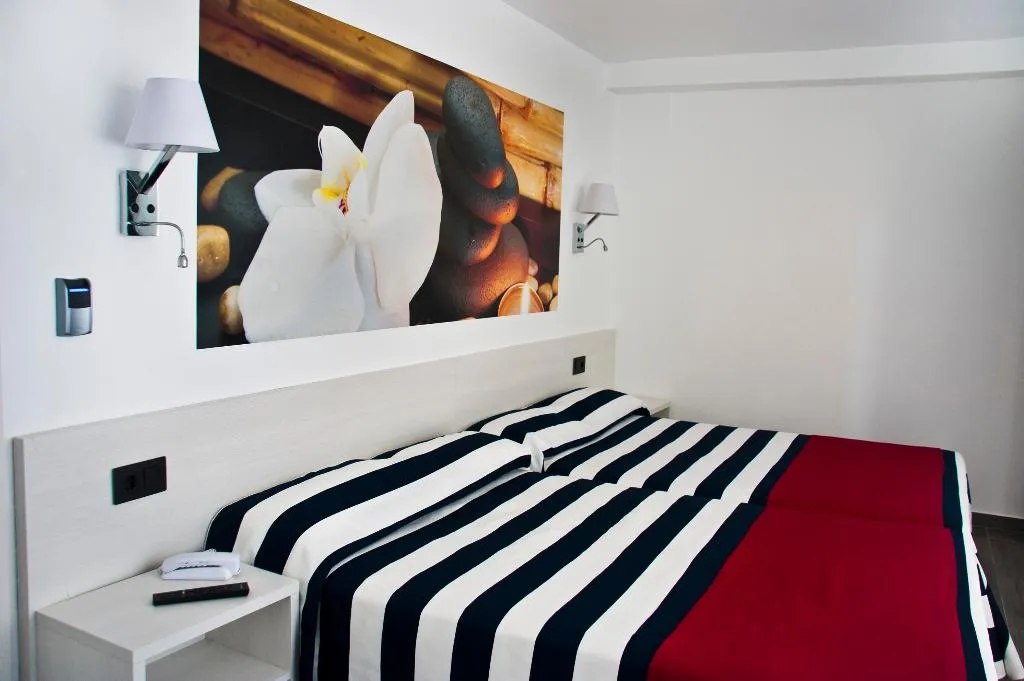 DOUBLE SINGLE USE WITH BALCONY Room, Hotel Europa & Spa, Costa Brava