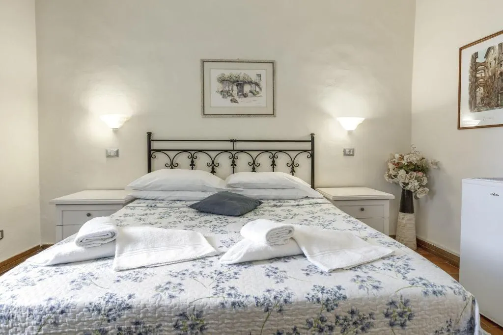 Double or Twin TWO BEDS Room, B&B Bel Duomo, Florence