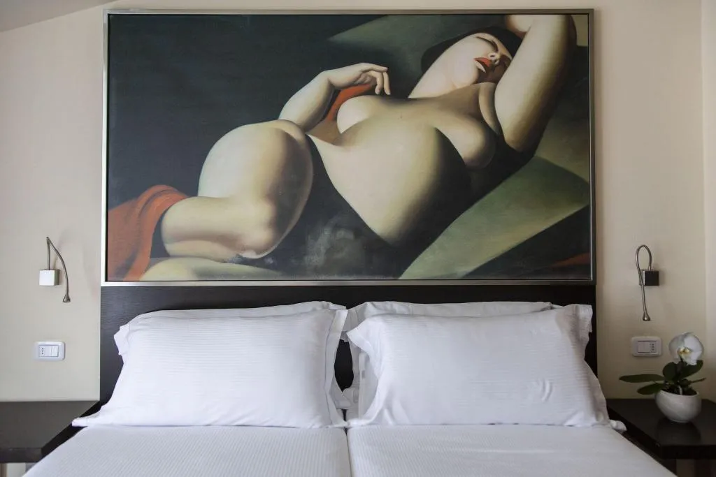 DOUBLE STANDARD Room, Antico Borgo, Milan