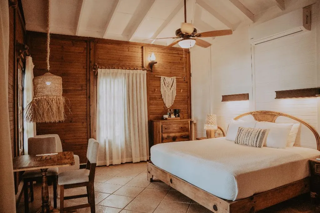 BUNGALOW OCEAN FRONT Room, Petit Lafitte, Playa Del Carmen