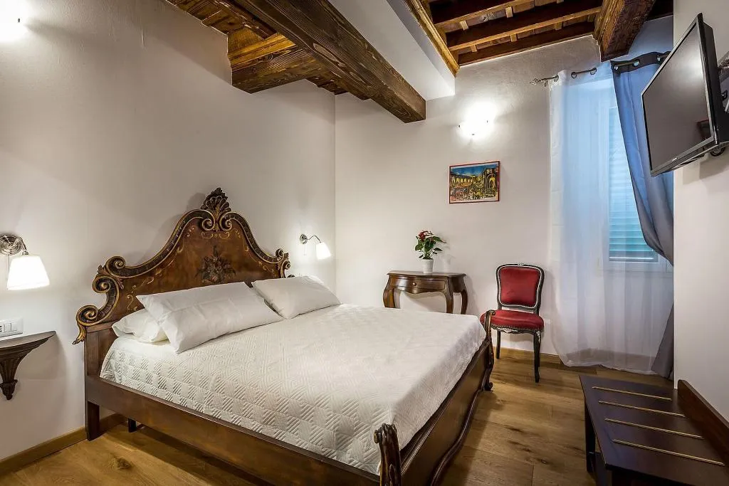 Room, B&B La Stella D'Oro, Florence
