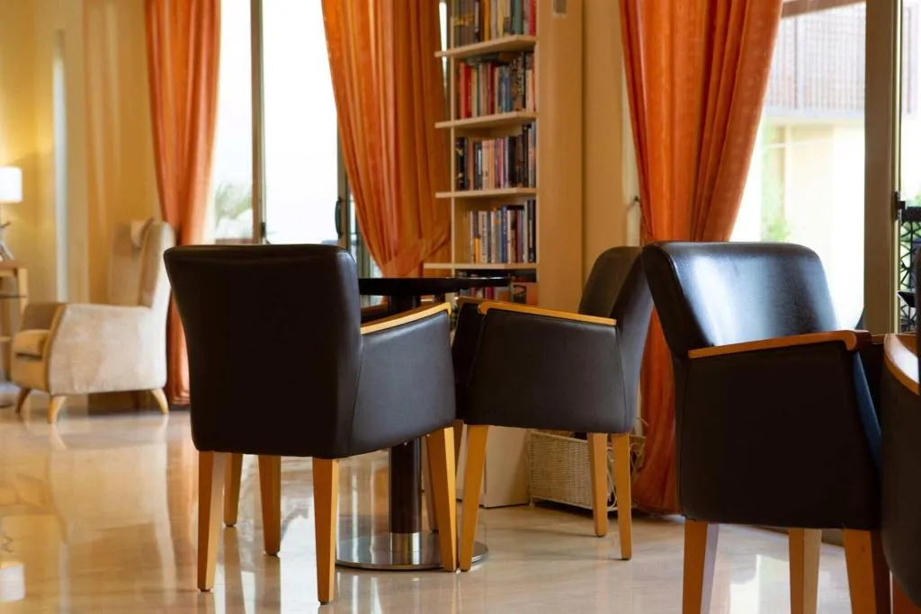 Lobby, Santa Marina Plaza, Crete