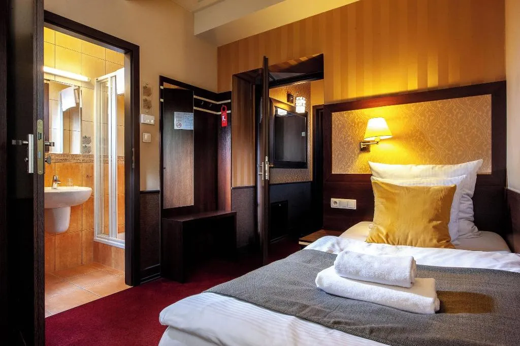 Room, Hotel Wielopole, Krakow