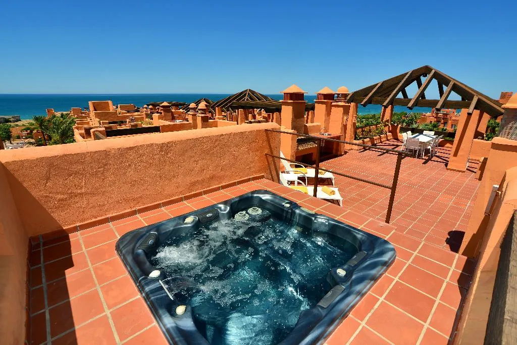 APARTMENT THREE BEDROOMS Room, Aparthotel Novo Resort, Costa De La Luz