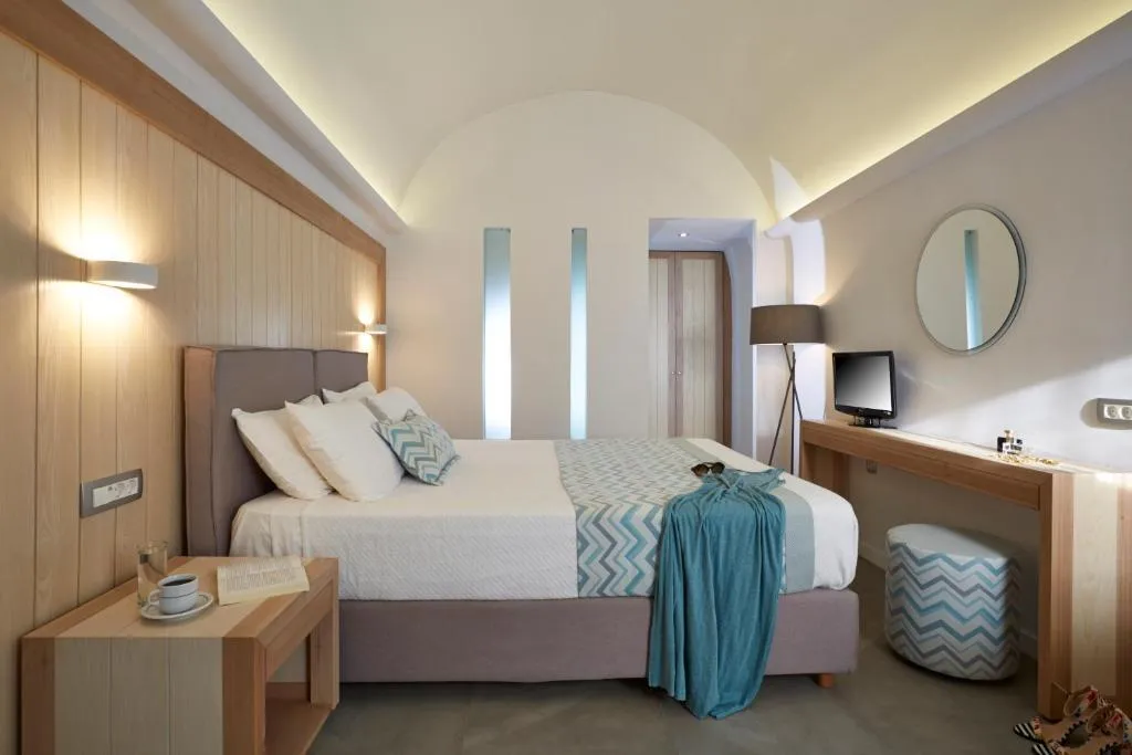 DOUBLE SUPERIOR SEA VIEW Room, Volcano View Hotel, Santorini