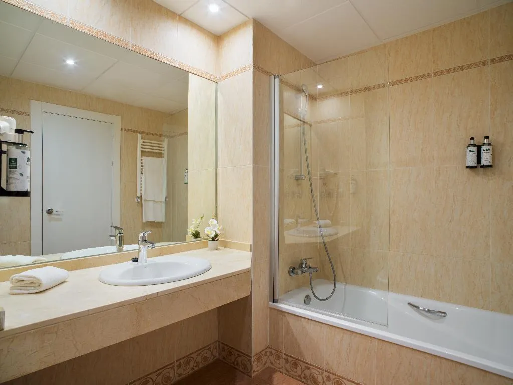 Double or Twin ECONOMY Room, Ponient Piramide Salou by PortAventura World, Costa Dorada