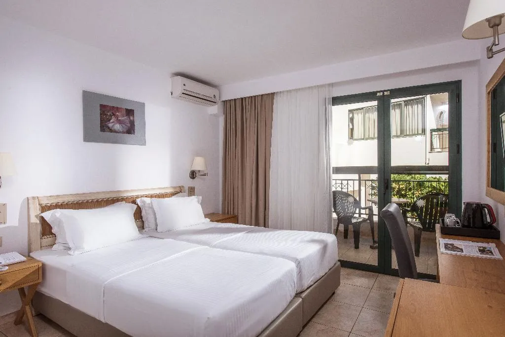 Double or Twin STANDARD Room, Gouves Water Park Holiday Resort, Crete