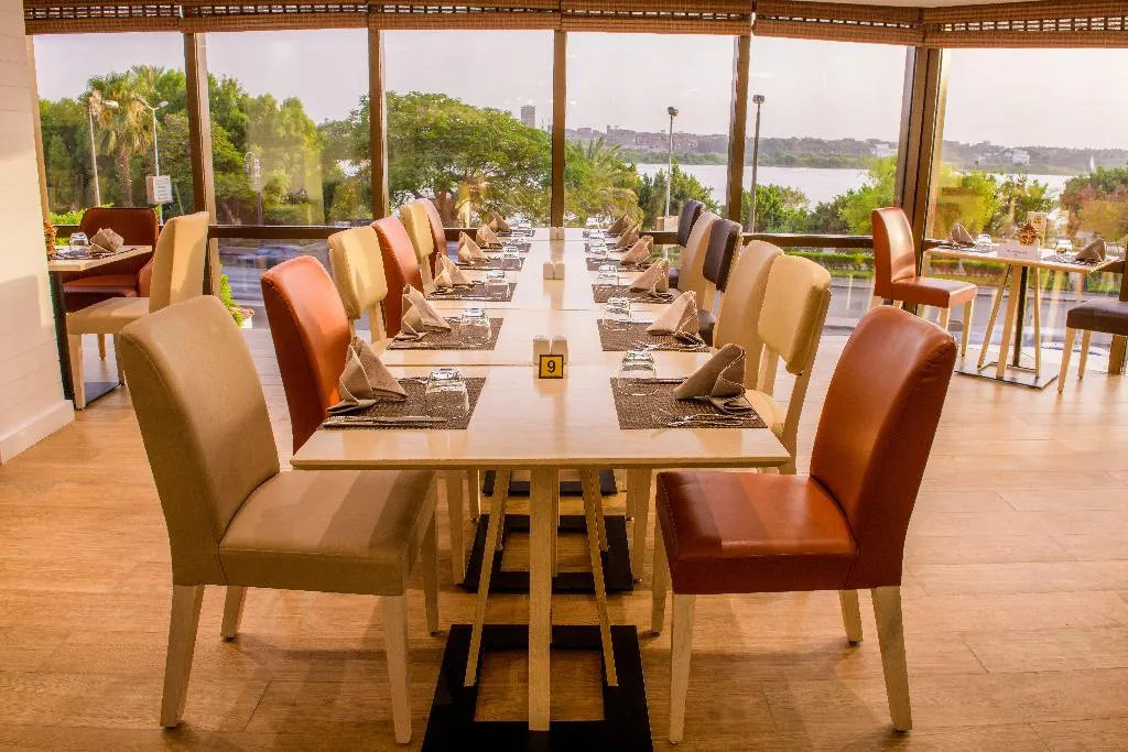 Restaurant, Holiday Inn Cairo Maadi, Cairo