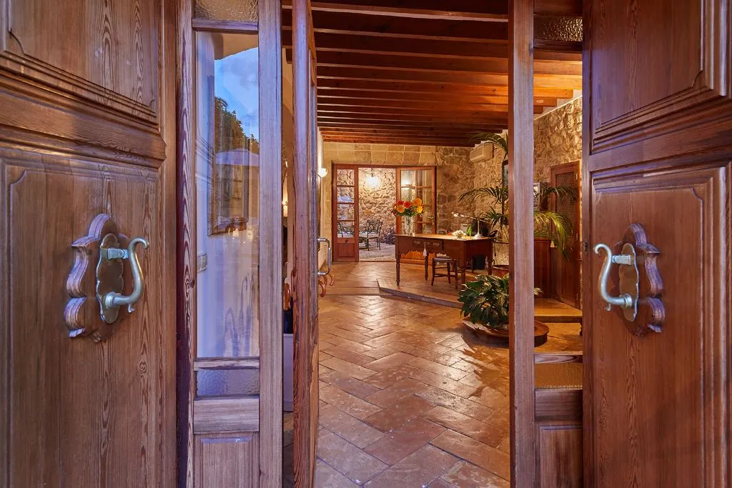 Lobby, Cas Comte Petit Hotel & Spa, Majorca