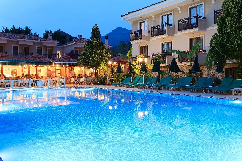 Pool, Perdikia Beach, Dalaman