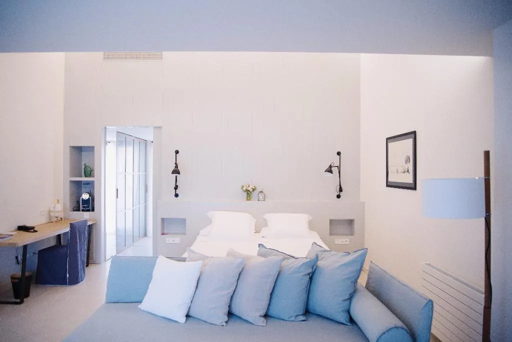 SUITE DELUXE ONE BED Room, Mas Falgarona Hotel Boutique & Spa, Costa Brava