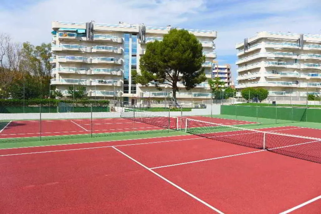 Sports and Entertainment, Larimar Apt, Costa Dorada