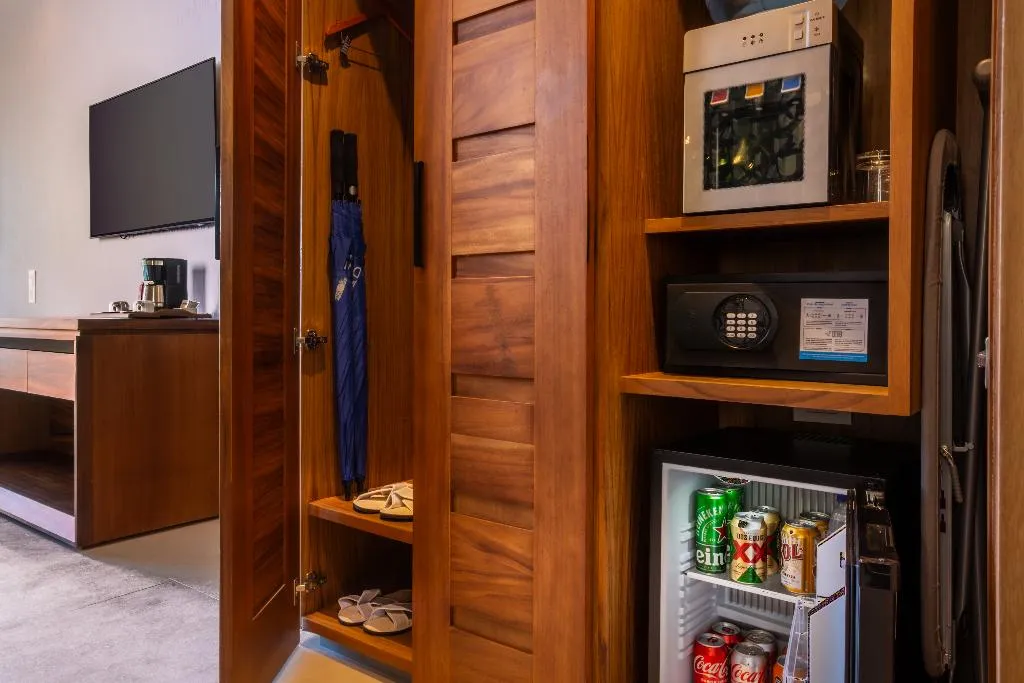 SUITE KING SIZE BED Room, Sandos Playacar All Inclusive, Cancun Area