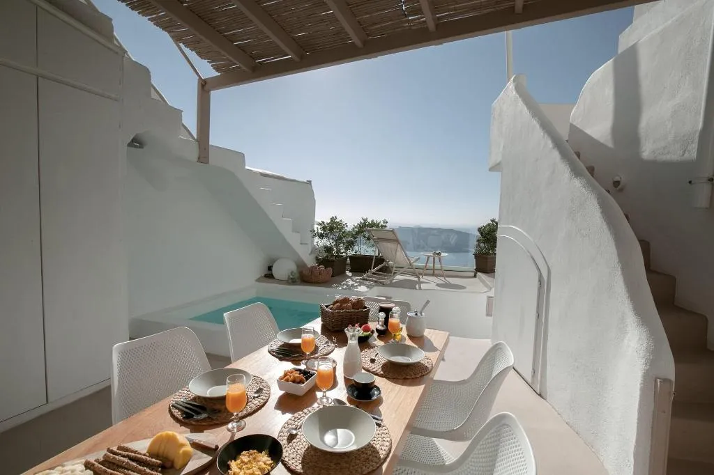 Room, Globe Suites, Santorini