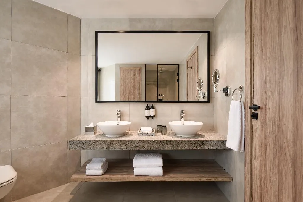 SUITE ONE BEDROOM Room, Serry Beach Resort, Red Sea Riviera