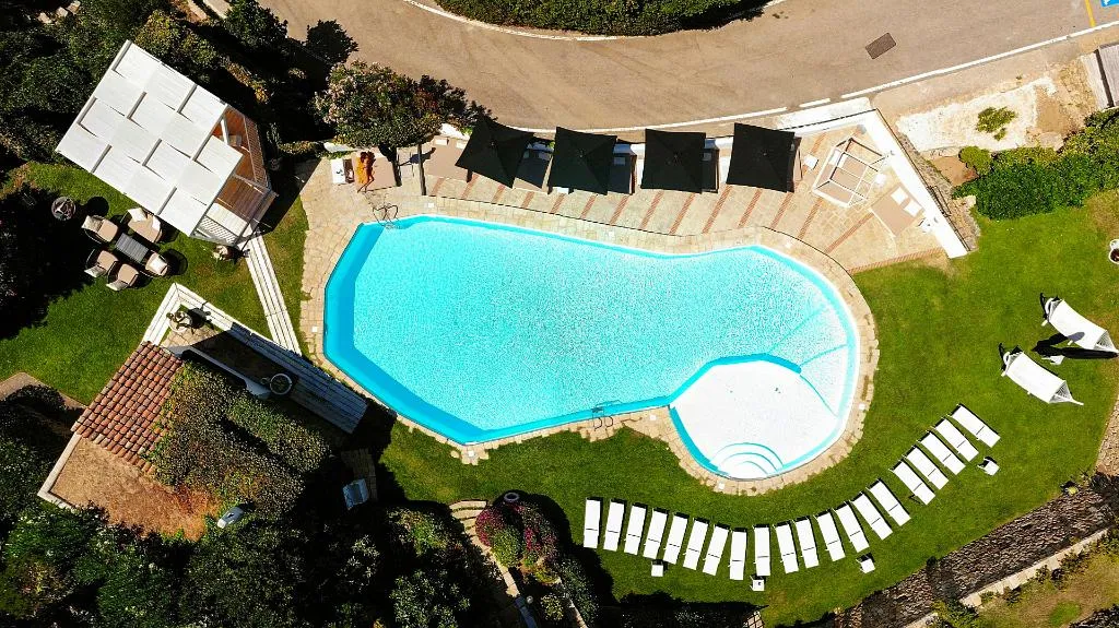 Pool, Luci Di La Muntagna, Olbia