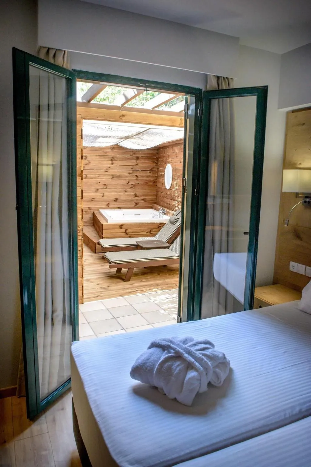 Pool, Elmi Suites Beach Hotel, Crete