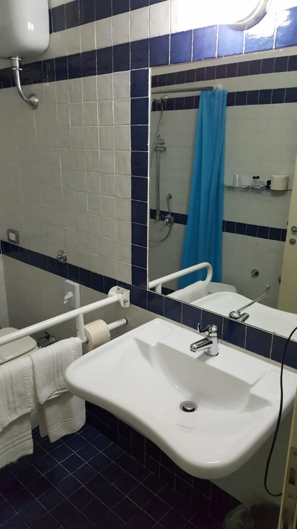 DOUBLE STANDARD Room, Parco dei Principi, Naples